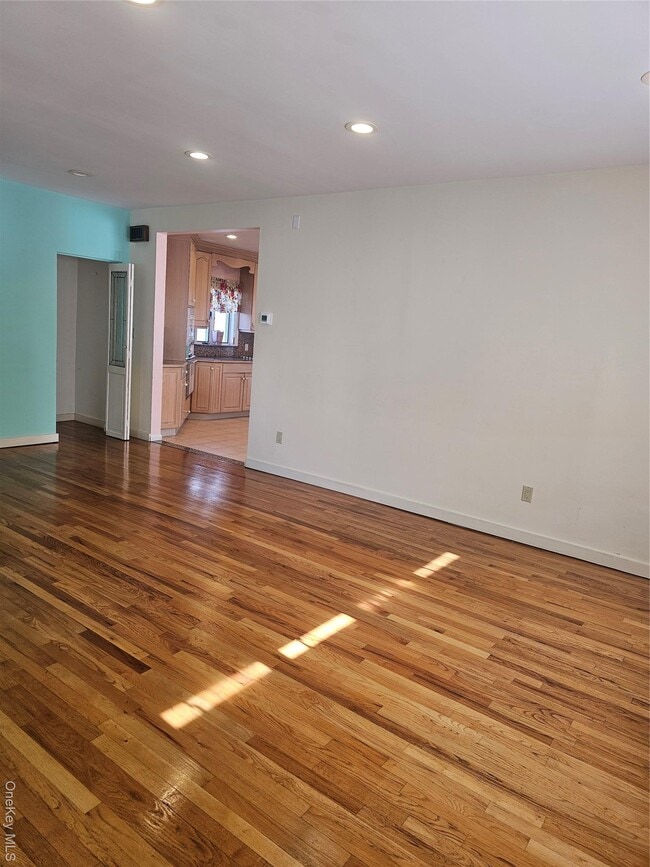 Photo - 14 Alameda St