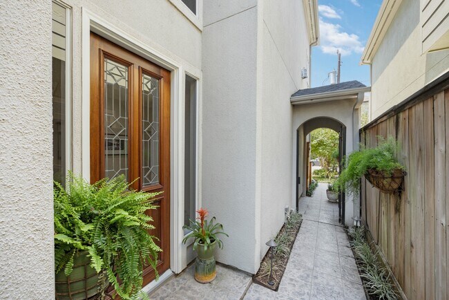 Photo - 224 Birdsall St