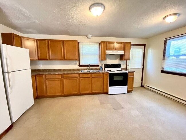 Photo - 48-50-50 Rifle St Unit 50