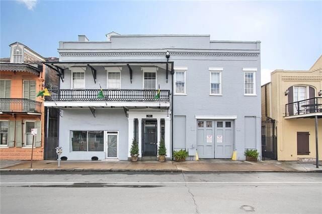 Building Photo - 1112 N Rampart St