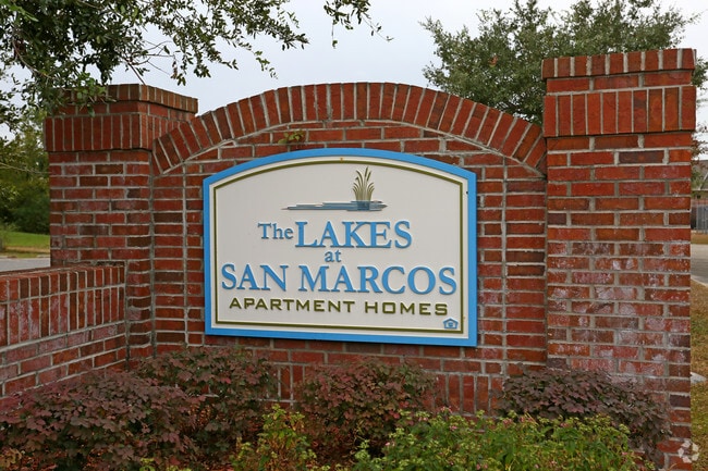 Photo - The Lakes at San Marcos Apartments