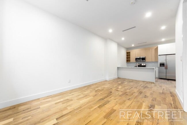 Malcolm X Blvd - Malcolm X Blvd Apartment Unit 2