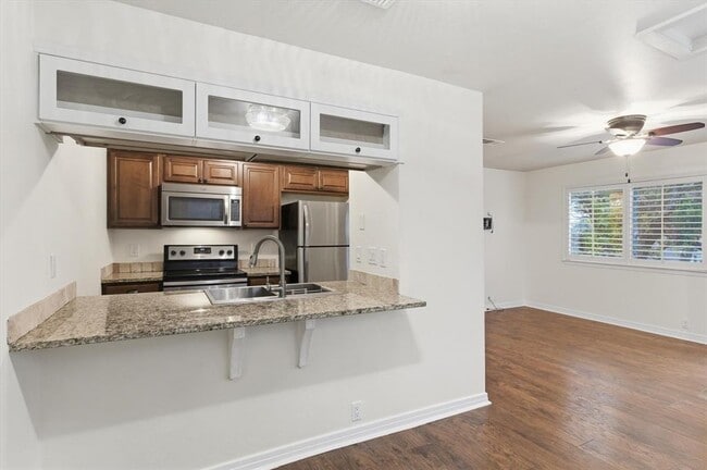 Photo - 6810 Deatonhill Dr Unit 301