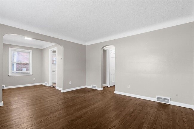 Photo - 18760 Faust Ave