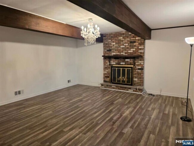 Photo - 27 West End Ave