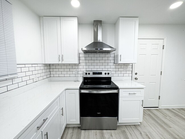 Photo - Renovated 3 Bedroom Home in Springfield, TN!