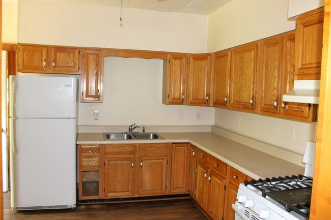 Building Photo - 102 Seneca St Unit The Seneca