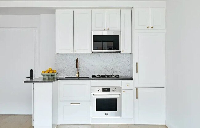 Photo - 10 Rutgers St Unit 4G