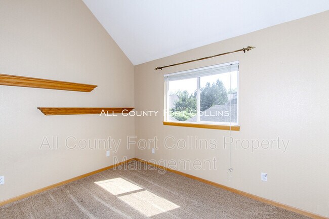 Photo - 3945 Landings Dr Unit A7