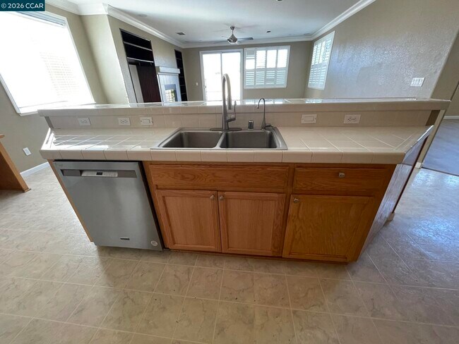 Photo - 2649 Torrey Pines Dr