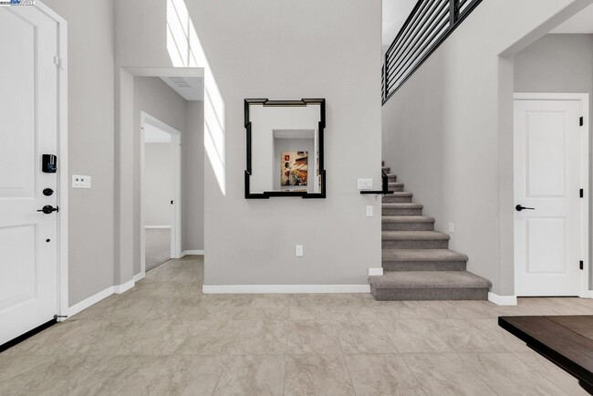 Photo - 2859 Wylin Blvd