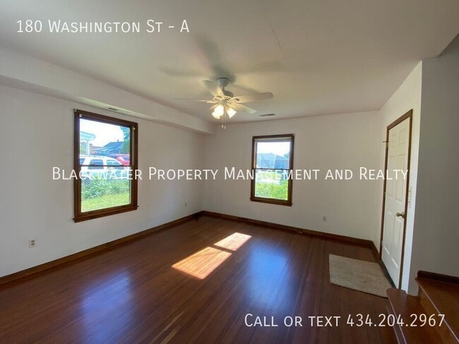 Photo - 180 Washington St Unidad A