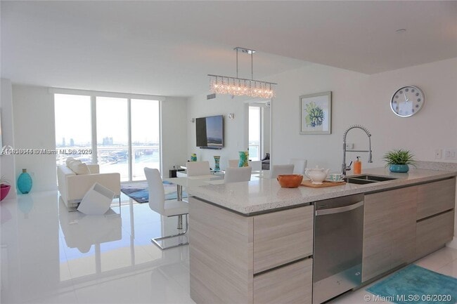 Photo - 50 Biscayne Blvd Unit 3402