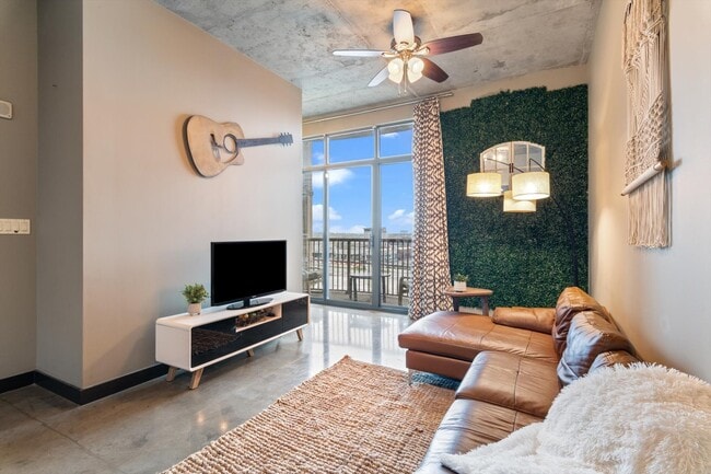 Photo - 1510 Demonbreun St Unit 706