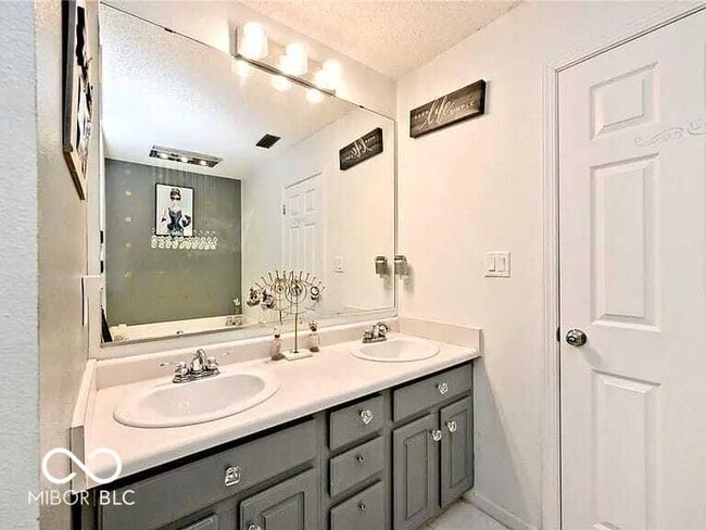 Photo - 10267 Blue Sky Dr