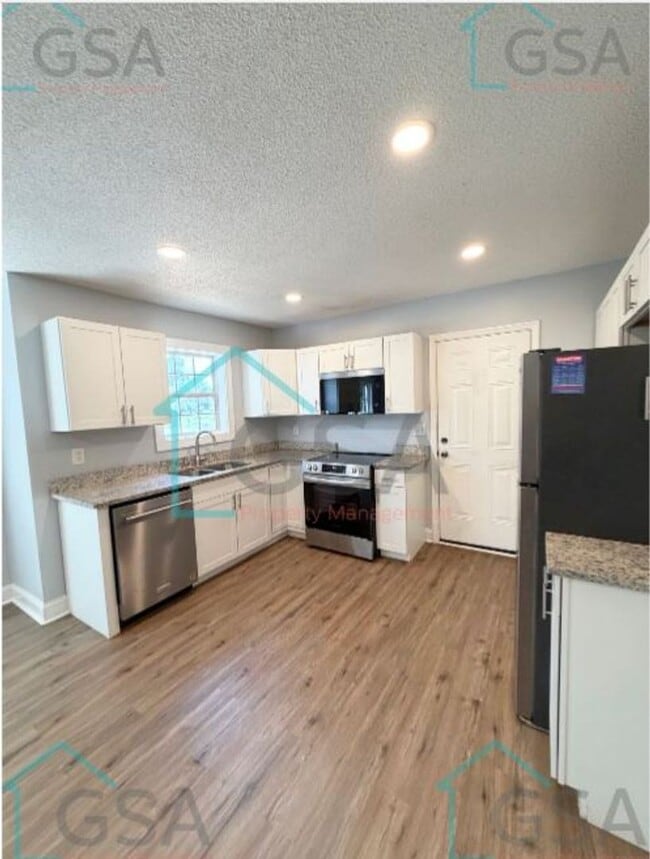 Photo - 2 Bedroom 2 Bath Available!