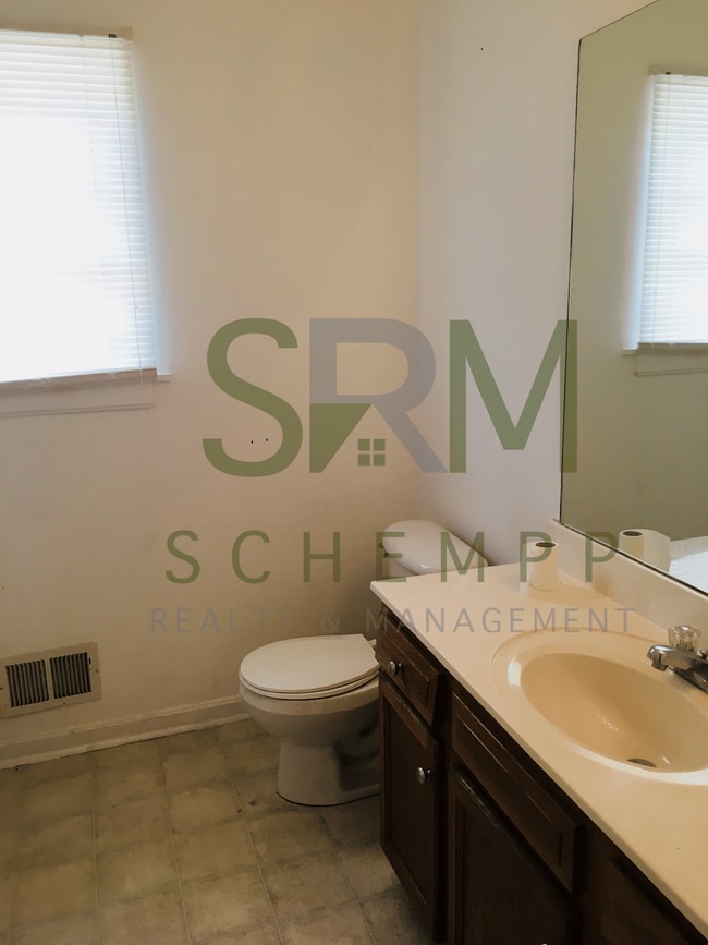 Photo - 621 S 19th St