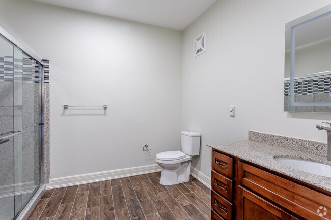 1BR, 1BA - Torino