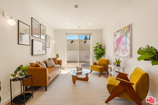 Photo - 1759 N Gower St Unit 103