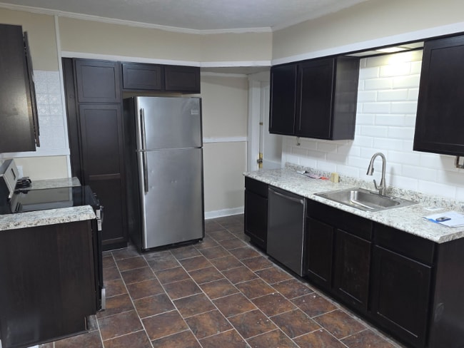 Photo - 4074 Skiff St Unit B