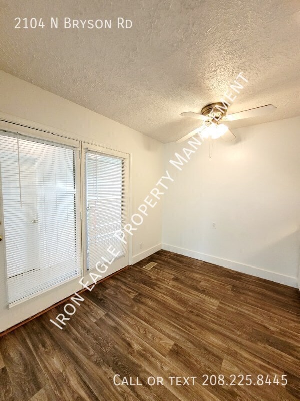 Photo - 2104 N Bryson Rd