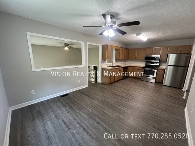 Photo - 750 Blandenburg Rd Unit A