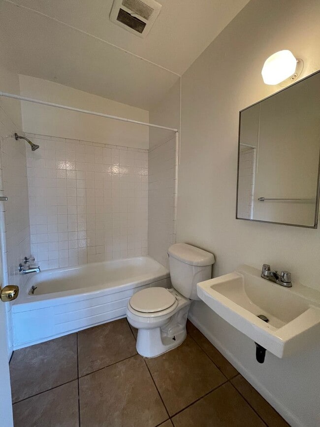 Photo - 1824 S 1100 E Unit 3
