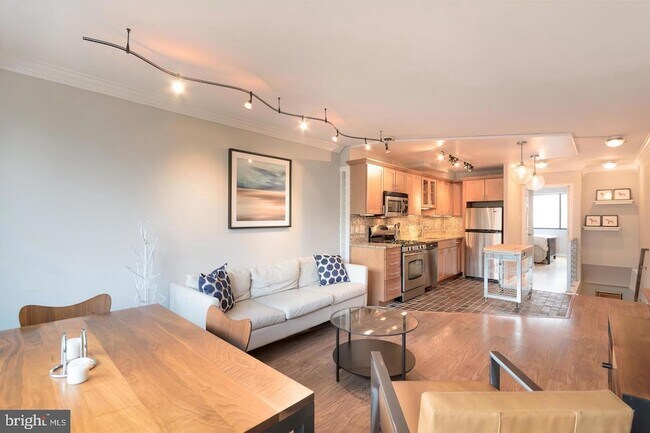 Photo - 1245 13th St NW Unidad 301