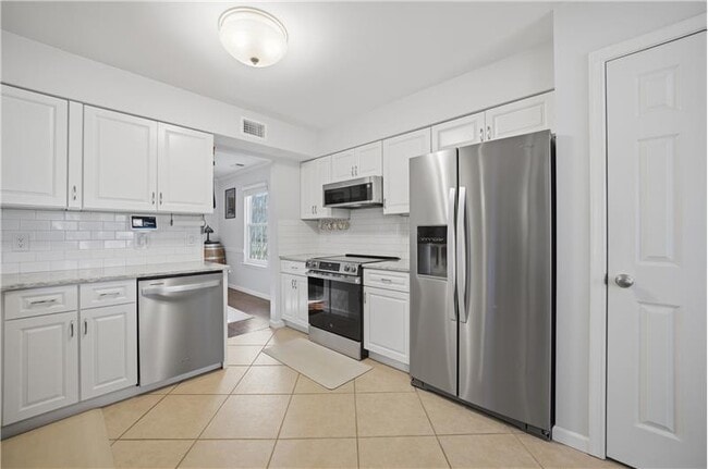 Photo - 2536 Farmworth Trail