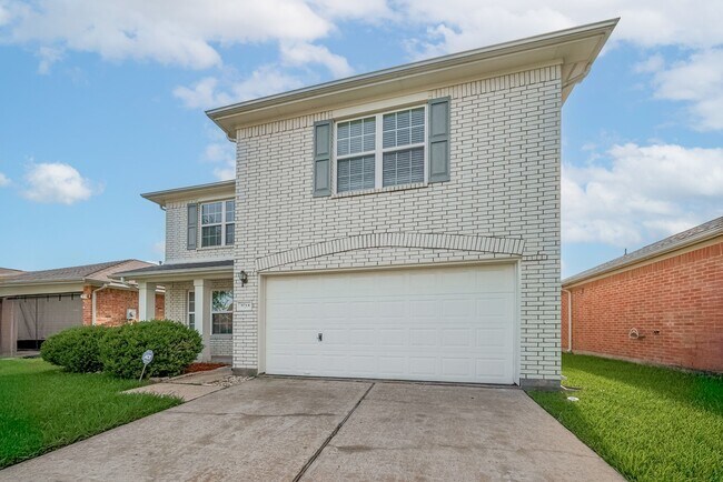 Photo - 9714 Angleside Ln