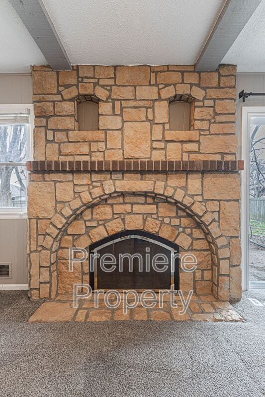 Photo - 1331 SW Horizon Dr