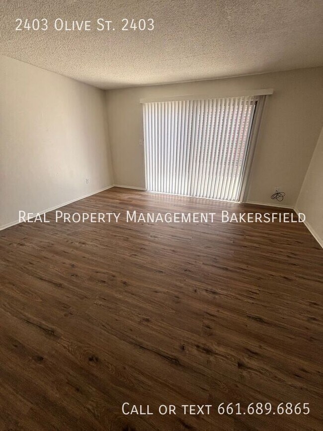 Photo - 2403 Olive St