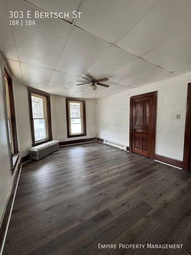 Building Photo - 303 E Bertsch St Rental