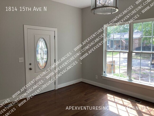 Photo - 1814 15th Ave N