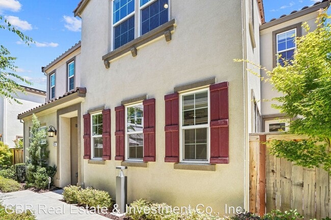 Photo - 4 br, 3 bath House - 224 Colner Circle