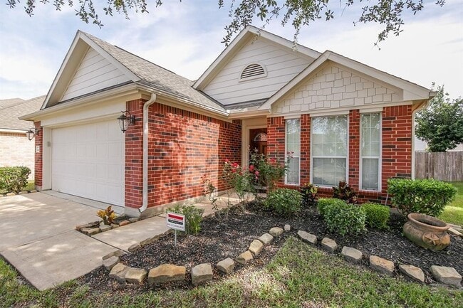 Building Photo - 11414 Ryan Manor Dr