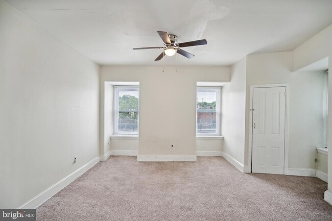 Photo - 4373 Cresson St