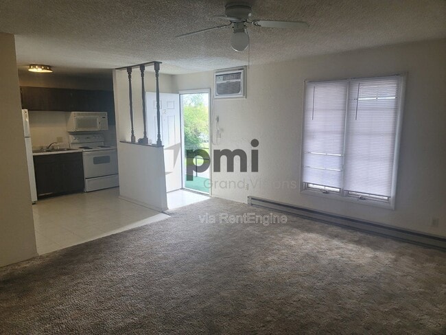 Photo - 1305 18th St Unidad 12