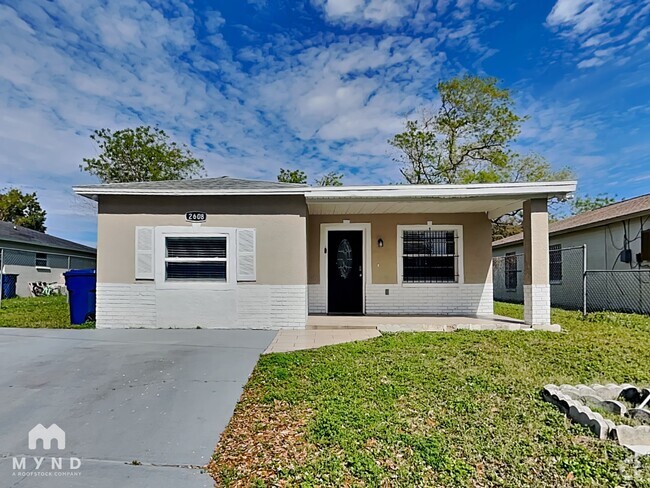 Building Photo - 2608 32nd Village Ave Rental