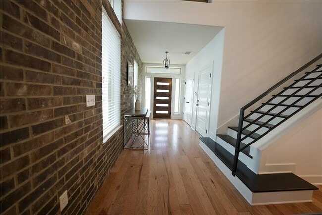 Photo - 1008 Totis Rd