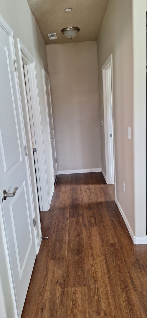 Building Photo - 253 Hill St NE