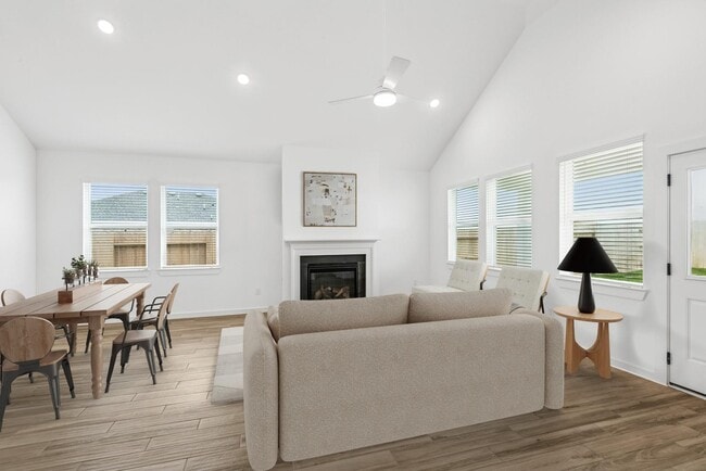 Photo - 121 Knight Byu Dr