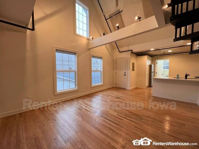 Photo - 312 5th St Unit 202