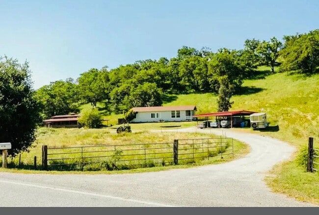 Building Photo - Gorgeous Ranch House on 5 Acres of Land in the Gilroy Hills