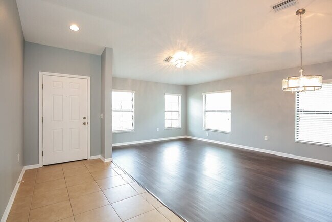 Photo - 7319 Tangle Bend Dr