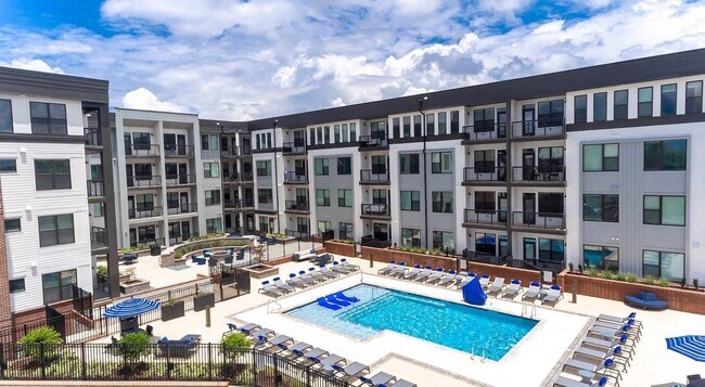 Photo - West End Station