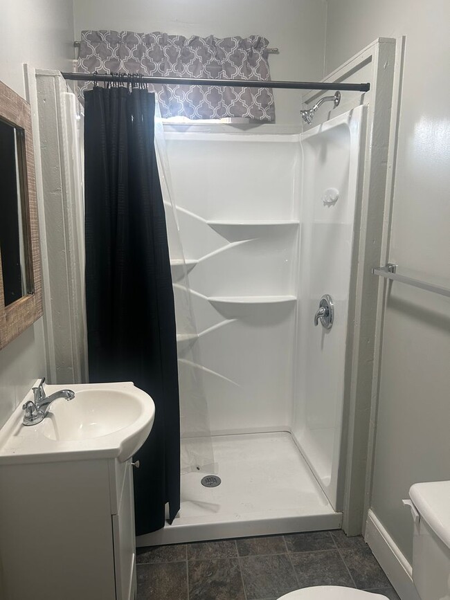 Photo - 2 Bedroom/ 1 Bath