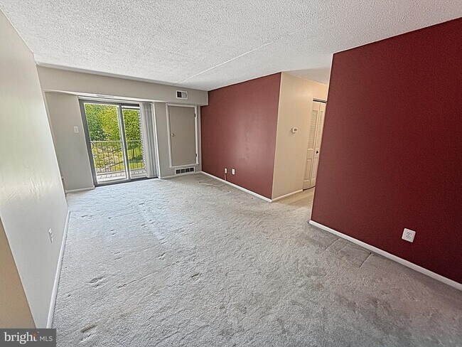 Photo - 2916 Eagle Rd Unit 2916