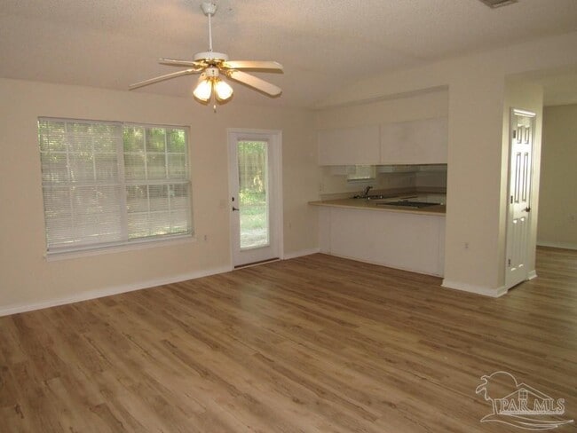 Photo - 10156 Crest Ridge Dr