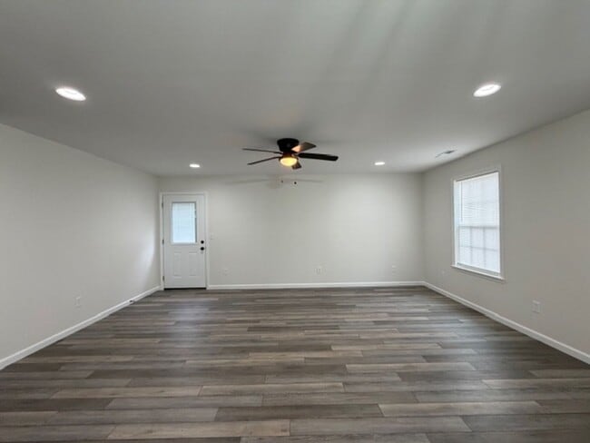 Photo - Beautiful New 3 Bedroom 2 Bath House!